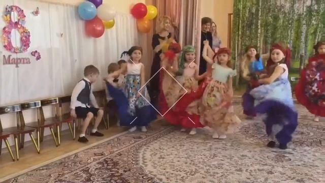 8 марта от Святослава и 10 группы 2018 год смотреть онлайн