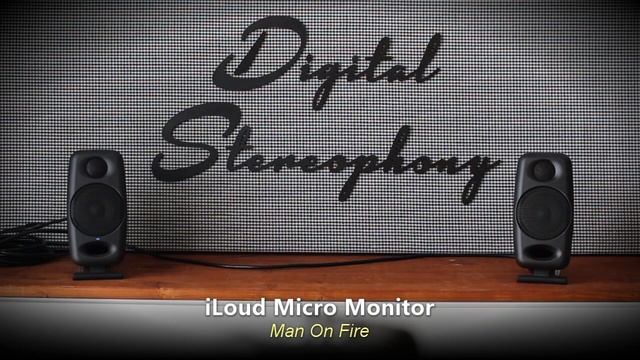 Bose Soundlink Revolve (Stereo) vs iLoud Micro Monitor (Bluetooth) || Sound Demo w/ Bass Test смотреть онлайн