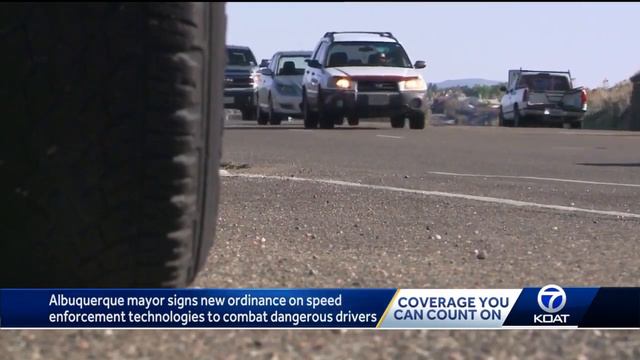 Albuquerque mayor signs new ordinance, implements speed enforcement devices to crack down on dang.. смотреть онлайн