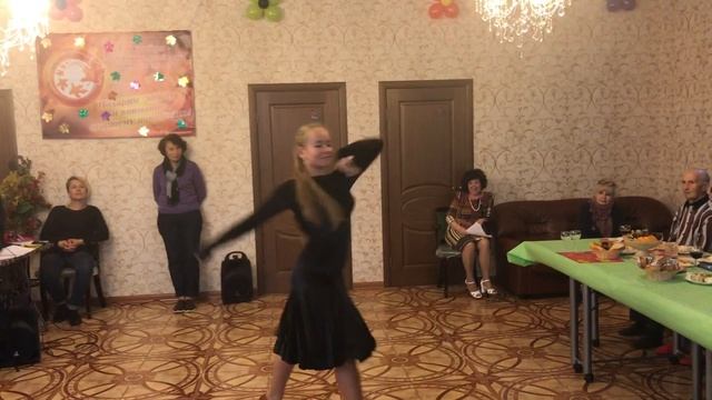 День пожилых людей "Домик в Лесу" 2017 смотреть онлайн