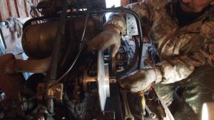 Снегоход " Буран". Преднатяг пружины ведомого шкива.