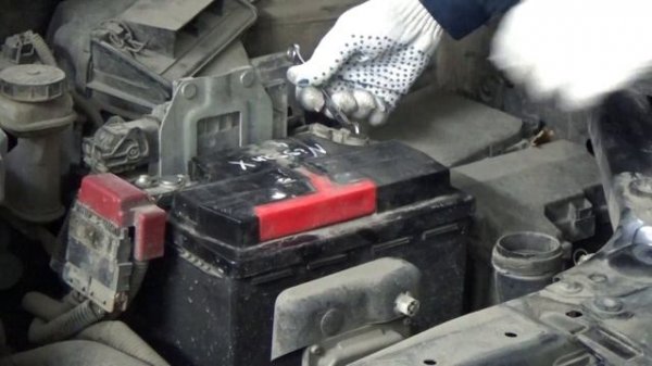 Замена АКБ на NISSAN X Trail