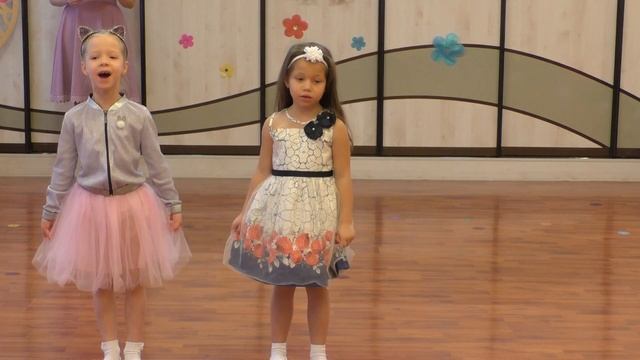 Подготовительная группа Стихи для мам смотреть онлайн