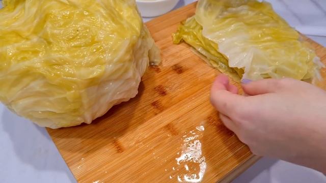 Проще чем ГОЛУБЦЫ/ Рулет из квашеной капусты с мясной начинкой/ Огромный голубец/ Кухня Ирины! смотреть онлайн