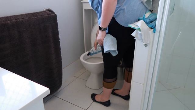 A New Whole House Cleaning Routine || Stay At Home Mom / Mum || Cleaning Motivation Bedroom