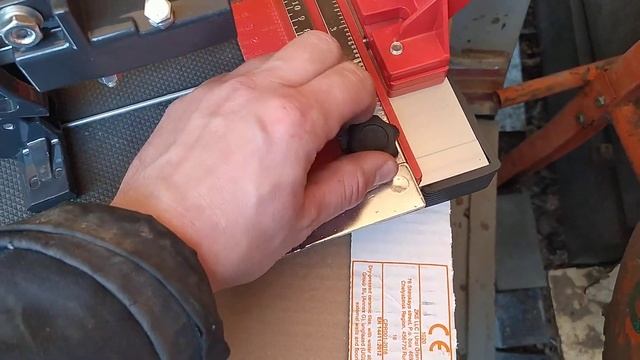 Распаковка — Плиткорез ручной Matrix 87688 смотреть онлайн