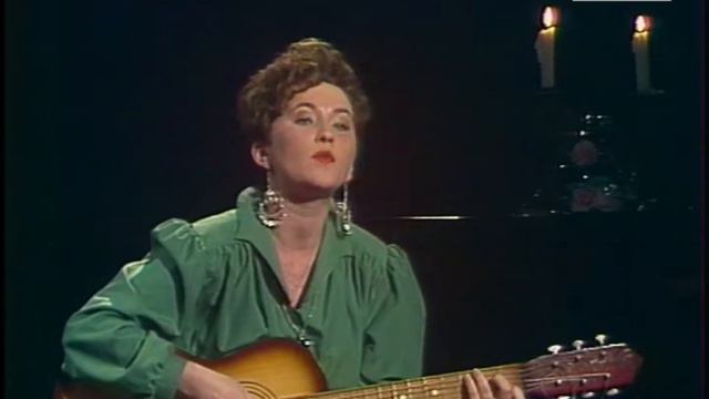 Надежда Уткина - Лэзь монэ смотреть онлайн