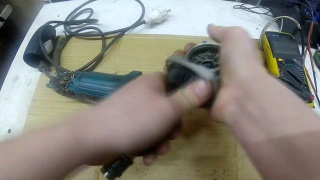 Makita GA 5030 смотреть онлайн