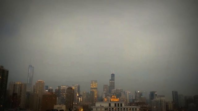 Amazing!!! Lightning Strikes Sears Tower In Chicago!!! смотреть онлайн