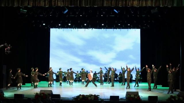 Солдатская пляска / Ансамбль Гаскарова смотреть онлайн