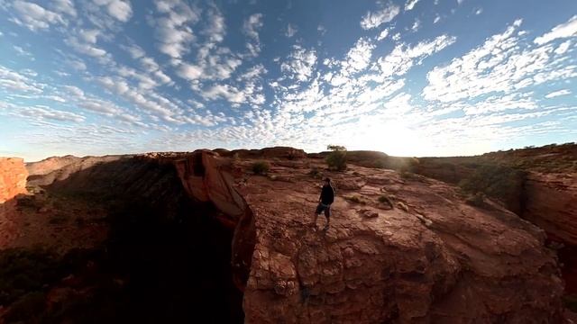 A walk in the Kings Canyon National Park - Northern Territory Australia смотреть онлайн