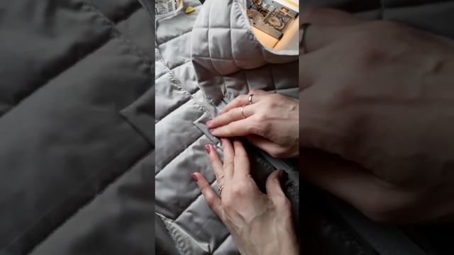 Карман на молнии с листочкой в шве смотреть онлайн