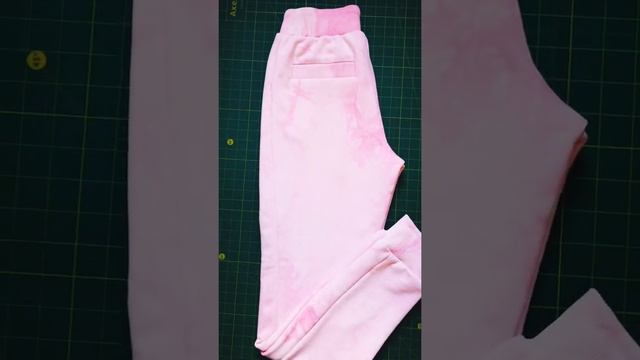 Diy✂️Выкройка спортивных брюк ? 42-44р. Xs-s ❤️#выкройкабрюк смотреть онлайн