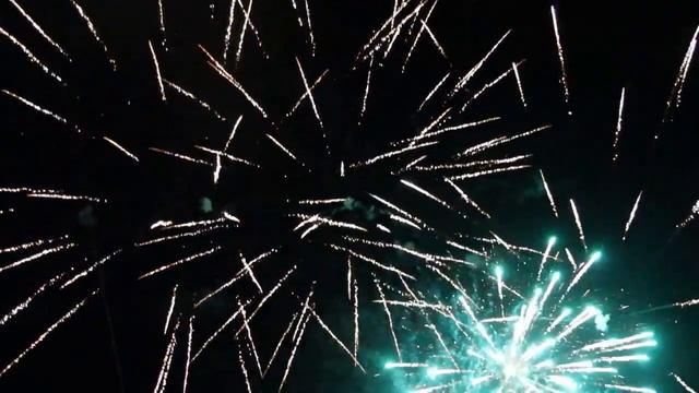 Салют в Михайлове. День города, 19.08.2017 смотреть онлайн