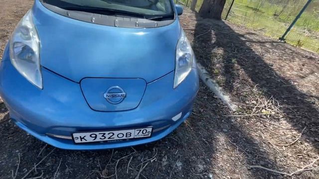 Nissan leaf AZEO 2013. Установка ПТФ, включение на ДХО через Carista смотреть онлайн
