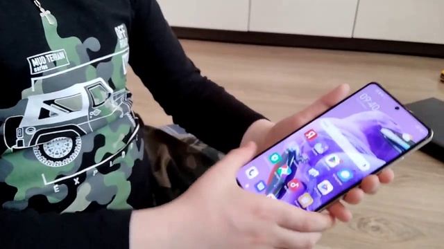 ВИДЕООБЗОР ТЕХНИКИ XIAOMI ЧАСЫ XIAOMI И СМАРТФОН XIAOMI НА 5 ГБ. смотреть онлайн