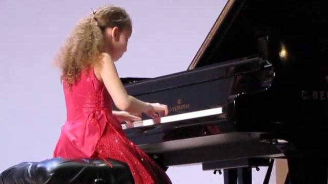 Варвара Кутузова. Кажется, Шостакович. смотреть онлайн