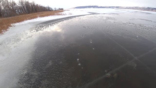 ЧУТЬ НЕ УТОНУЛ! ТЯЖЕЛАЯ ЭКСТРЕМАЛЬНАЯ РЫБАЛКА! смотреть онлайн
