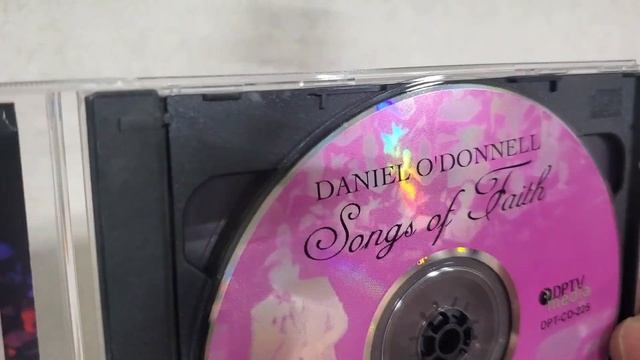 How To Replace A Broken CD Jewel Case (Single & Double Discs) смотреть онлайн
