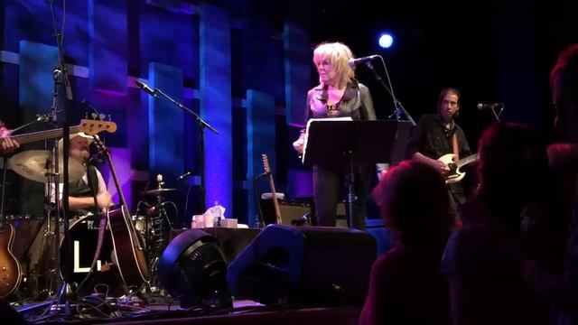 Lucinda Williams 2016-03-09 World Cafe LIve Philadelphia "Protection" смотреть онлайн