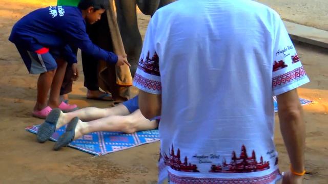 Слон делает 