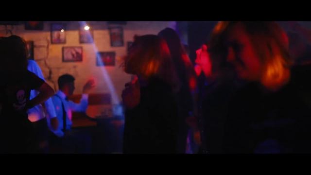 СУРРОГАТ z - Следы (Official clip 2023) смотреть онлайн