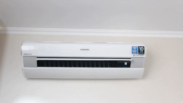Кондиционер Samsung треугольной формы c системой WI FI смотреть онлайн