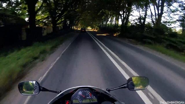 2006 Honda CBR1000RR Fireblade. Epic bike!! смотреть онлайн