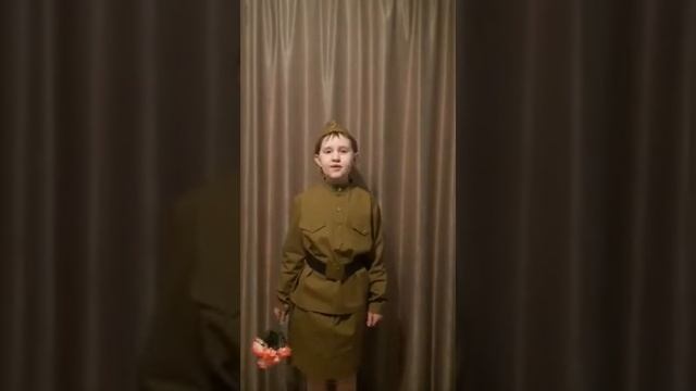Ю Друнина "Зинка", читает Екатерина Игнатова смотреть онлайн