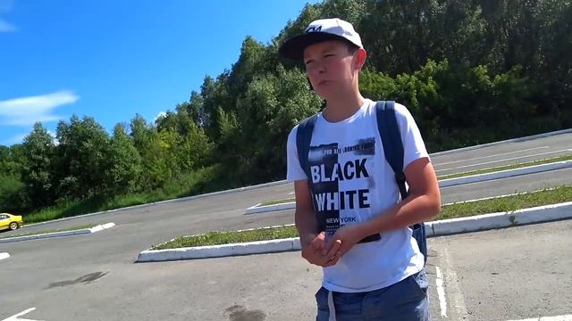 ПРАНК НАД ШКОЛЬНИКОМ. ШКОЛЬНИК РАЗБИЛ МАШИНУ смотреть онлайн