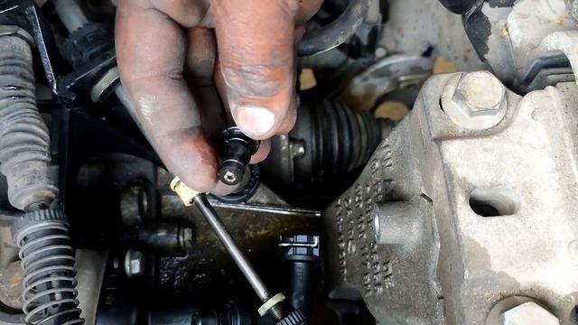 #skoda Laura# cluch cylinder change, problem solved.... смотреть онлайн