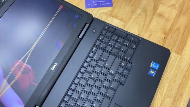 Laptop Dell Latitude E5540 смотреть онлайн