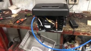 Китайский автохолодильник Alpicool. Принесли на ремонт.