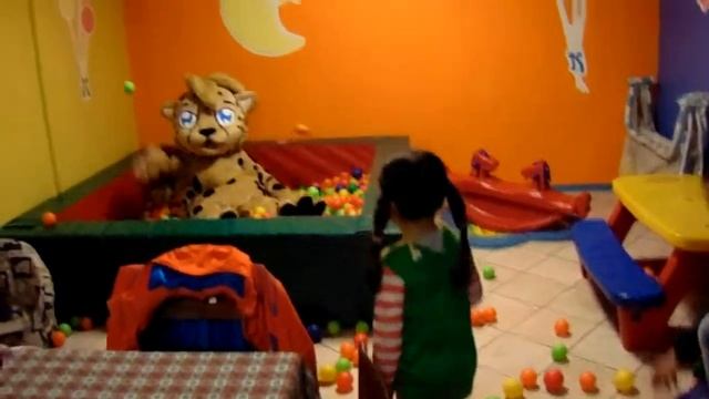 Animazione! SPLASH vs Kids - Game Balls смотреть онлайн