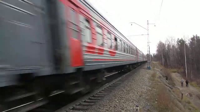 Электровоз ЧС7-258 с поездом Уфа-Нижневартовск смотреть онлайн