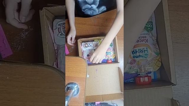 упаковка бокса с сквишами смотреть онлайн