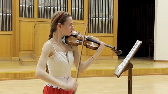 Дуэты. Исполняют Маргарита Киракосова (скрипка) и Даниил Червяков (альт) смотреть онлайн