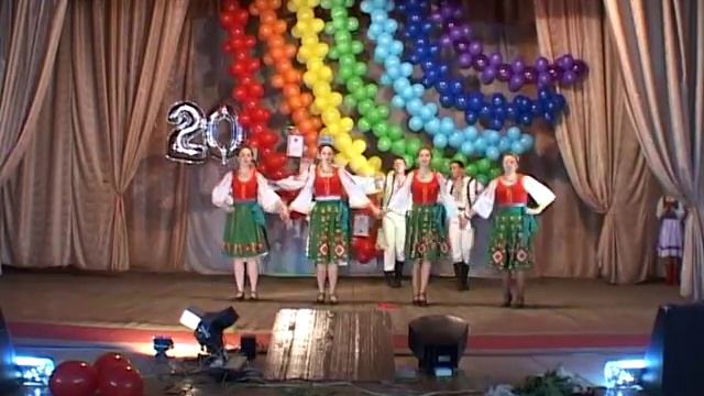Танцевальный коллектив Радуга смотреть онлайн