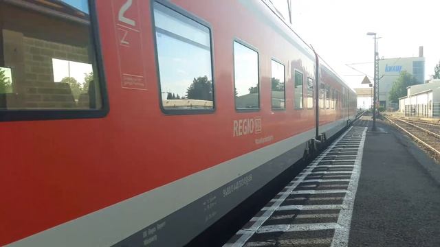 Zug am Bahnhof Iphofen смотреть онлайн