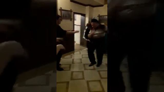 Танец -подарок сестре на день рождение смотреть онлайн