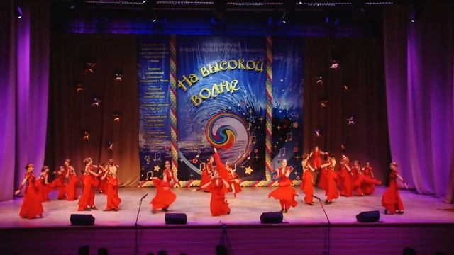 Образцовая эстрадно цирковая студия Возрождение - Ритм времени смотреть онлайн