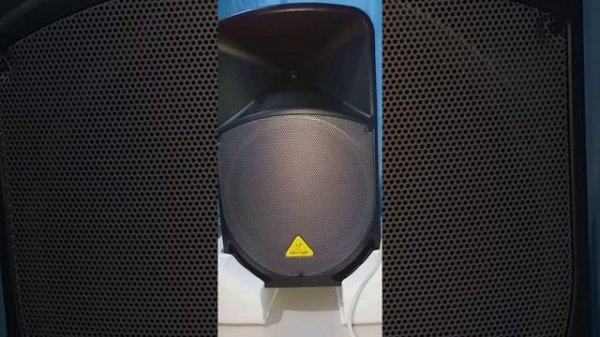 Behringer b115d sound test