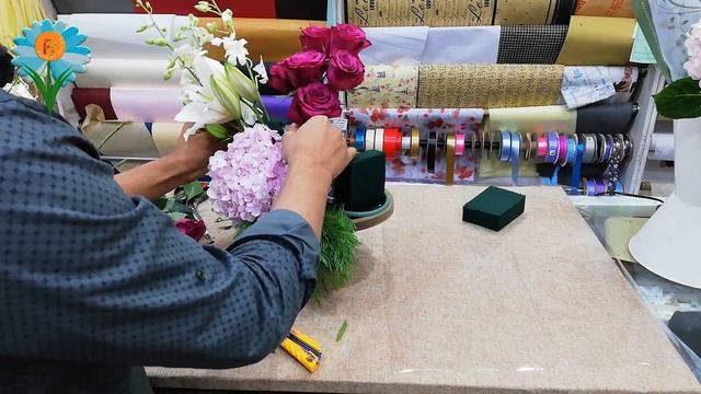 How to make a Hydrangea Bouquet with roses and mix flower смотреть онлайн