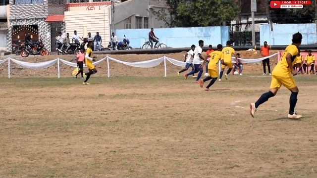 1/0 amazing goal ⚽? BFC kuchinda ? Adarsh club jsg//Ganesh nagar football tournament...2023... смотреть онлайн