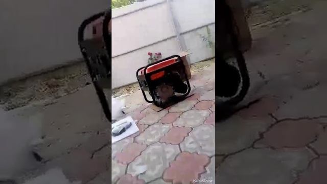 Первый запуск генератора бензиновый инверторы Carver смотреть онлайн