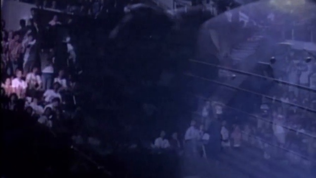 Pink Floyd--One Of These Days смотреть онлайн