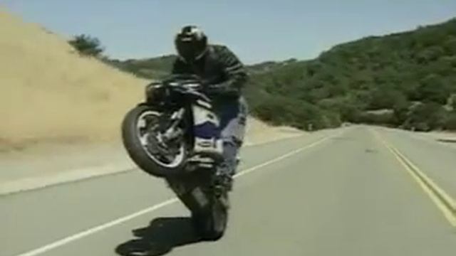 Superbike Gathering and Stunts - Ride with Us смотреть онлайн