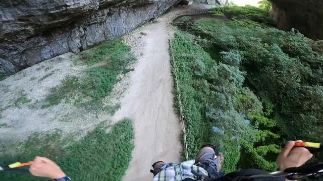 UNCUT - 60 meters BASE jump into the cave смотреть онлайн