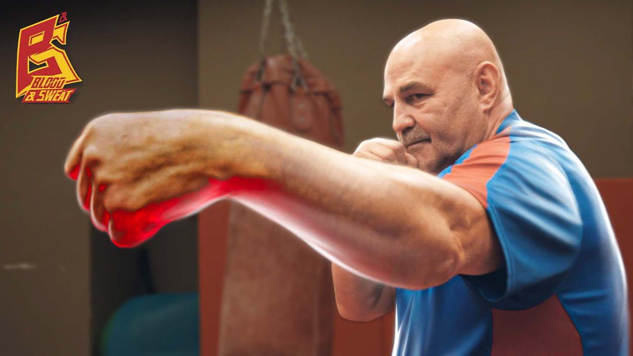 Джеб и левый прямой - разница огромная / Техника бокса олимпийского чемпиона Вячеслава Яновского смотреть онлайн