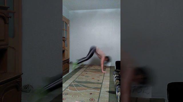 Очередная порция берпи!!! Бешенная сушка, привет от соседей!) смотреть онлайн